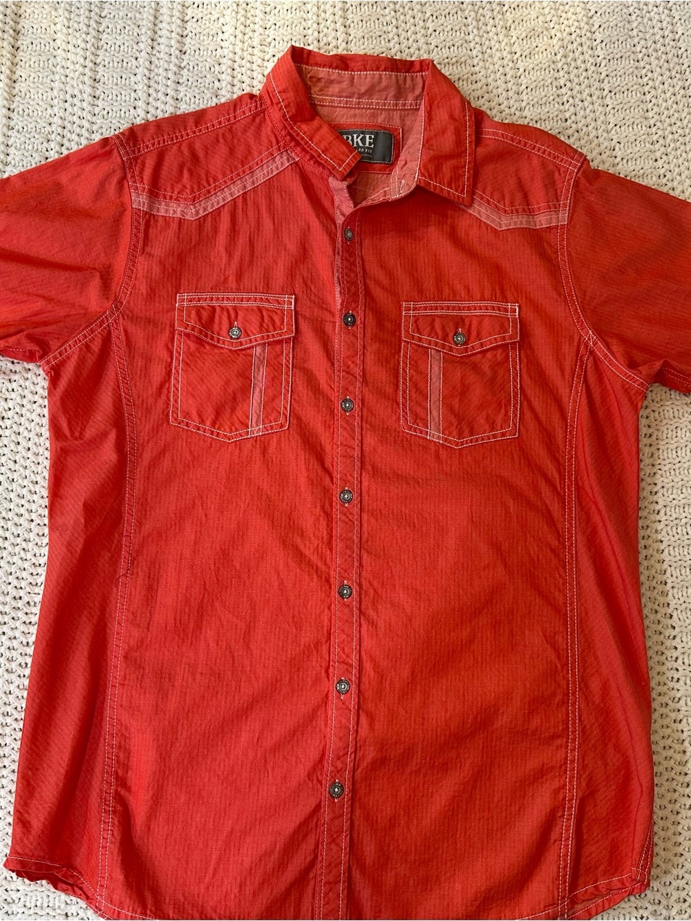 BKE Men’s Short-Sleeve Button-Down Shirt in Red